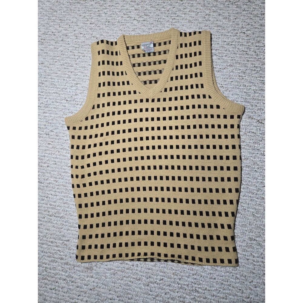 VTG White Oak Knit Sweater Vest Cream Brown Checkered Size Medium 100% Acrylic